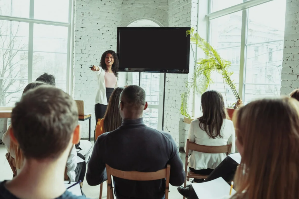 Informational seminars and continuing education Informational seminars and continuing education